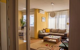 Sunny Apartment